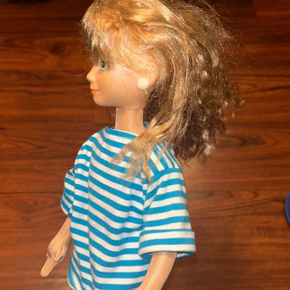 VTG Mattel 1986 Hot Looks 80’s Doll Chelsea Large 19” Plush Body Collectible